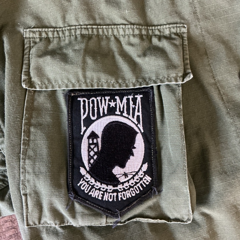 VTG Real Vietnam Slant Pocket Jungle Fatigue, M-65 Field Jacket, Patched, M - Picture 3 of 11